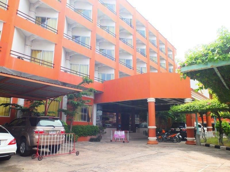 Skaw Beach Hotel Pattaya Exterior foto